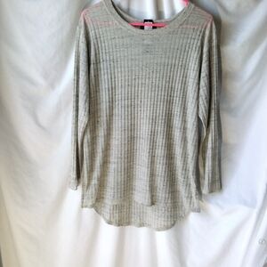Nally & Millie Ribbed Long Sleeve Top in Gray